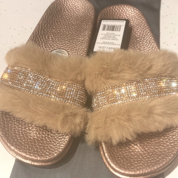 NWT bebe bling crystal slides - Picture 3 of 7